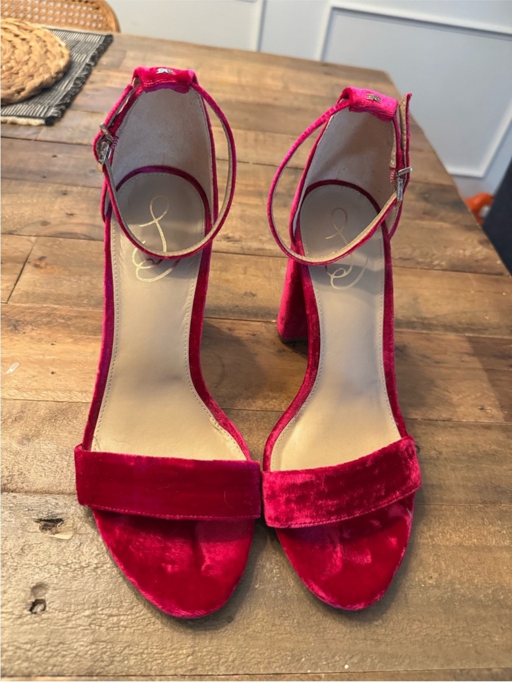 Sam Edelman Women's Magenta Velvet Block Heel Sandals - Picture 4 of 7